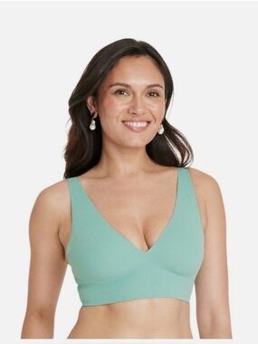 NWT Auden Luxury Collection Seamless Unlined V-Neck Bralette - Teal  (M)